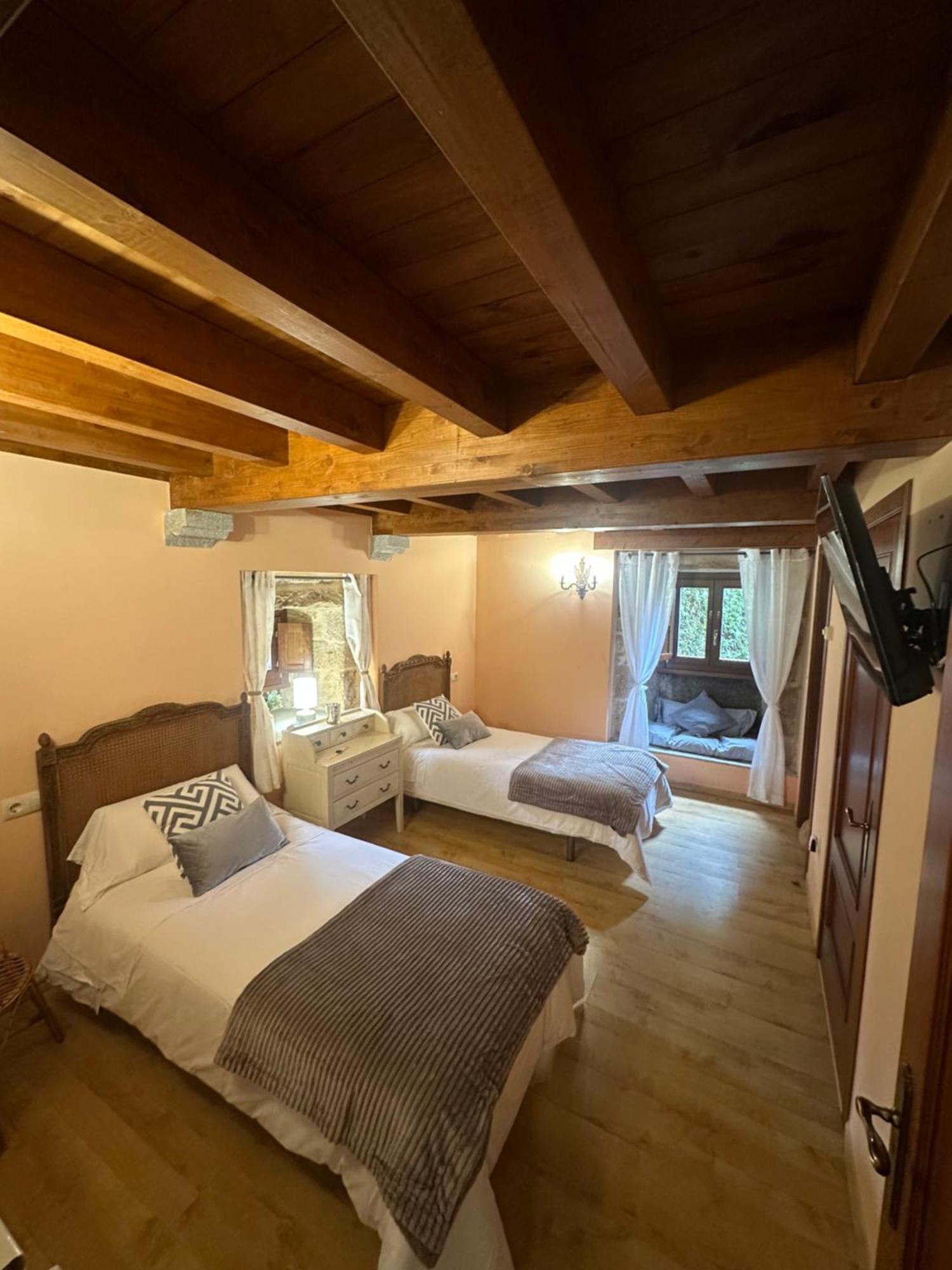 Casa Rural Anxelina Boborás エクステリア 写真