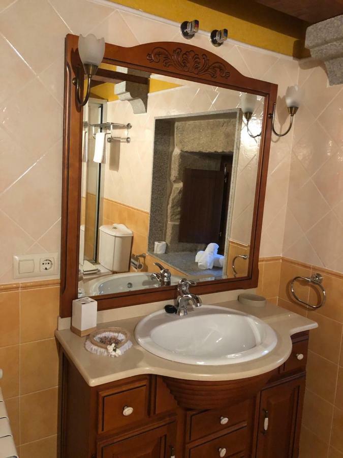 Casa Rural Anxelina Boborás エクステリア 写真